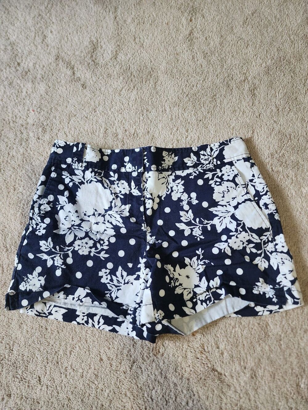 New York & Company Floral Polka Dot Shorts Size 2 Navy Blue Indie Summer Retro